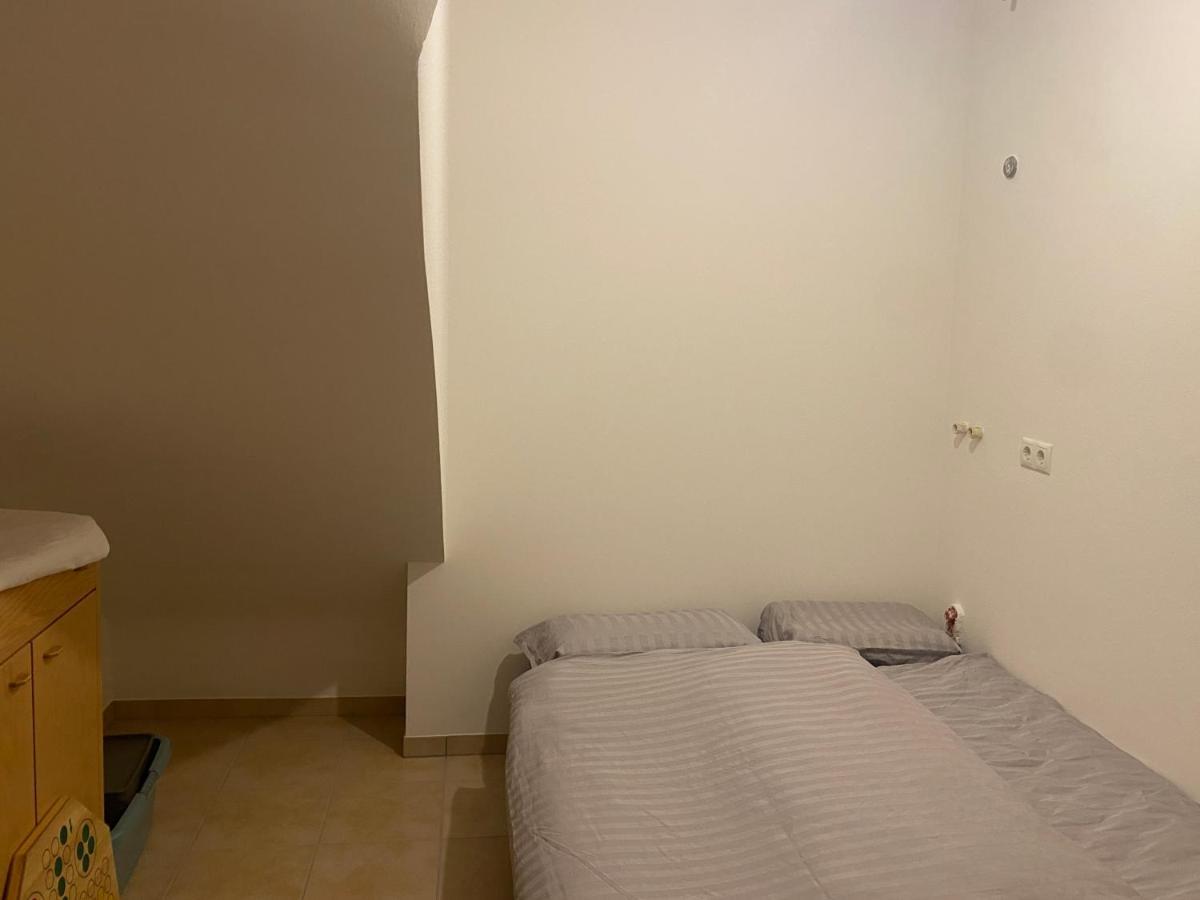 Attraktive Wohnung-elztalidyll-zwischen Mosel,nürburgring Und Burg Eltz
